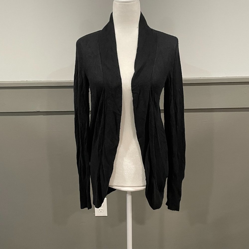 Mossimo Black Sweater - Size Medium